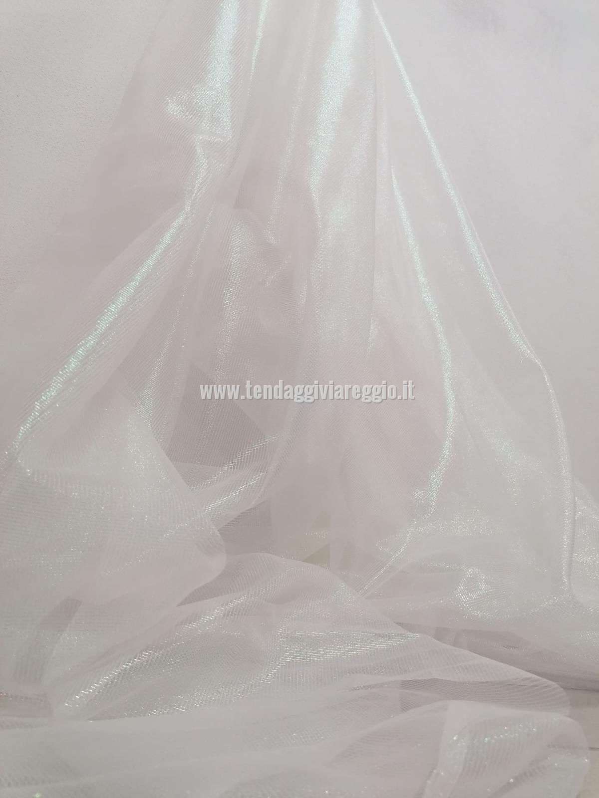 Tenda in organza cangiante FANCY color avorio con riflessi dal rosa al verde